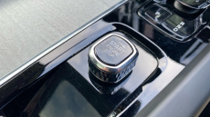 Volvo XC60 2.0 T8 [455] PHEV Ultra Dark 5dr AWD Geartronic Estate